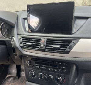 046e8644a210a3fbd4381f1e438cdc6c.jpg RADIO NAWIGACJA GPS BMW X1 E84 2009-2015 10" ANDROID Carplay 8/128 GB