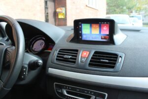 RADIO NAWIGACJA GPS RENAULT MEGANE 3 FLUENCE 2009-2016 ANDROID Carplay AA 4/64 GB