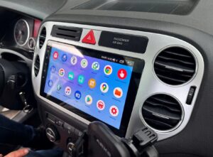 47dbeaca4ae28eb1b040eb9f42de RADIO NAWIGACJA GPS VOLKSWAGEN GOLF PLUS 2005-2014 ANDROID CARPLAY 2/64 GB